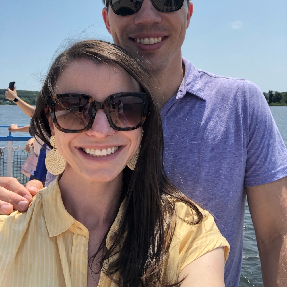 Meet your Posher, Cristina
